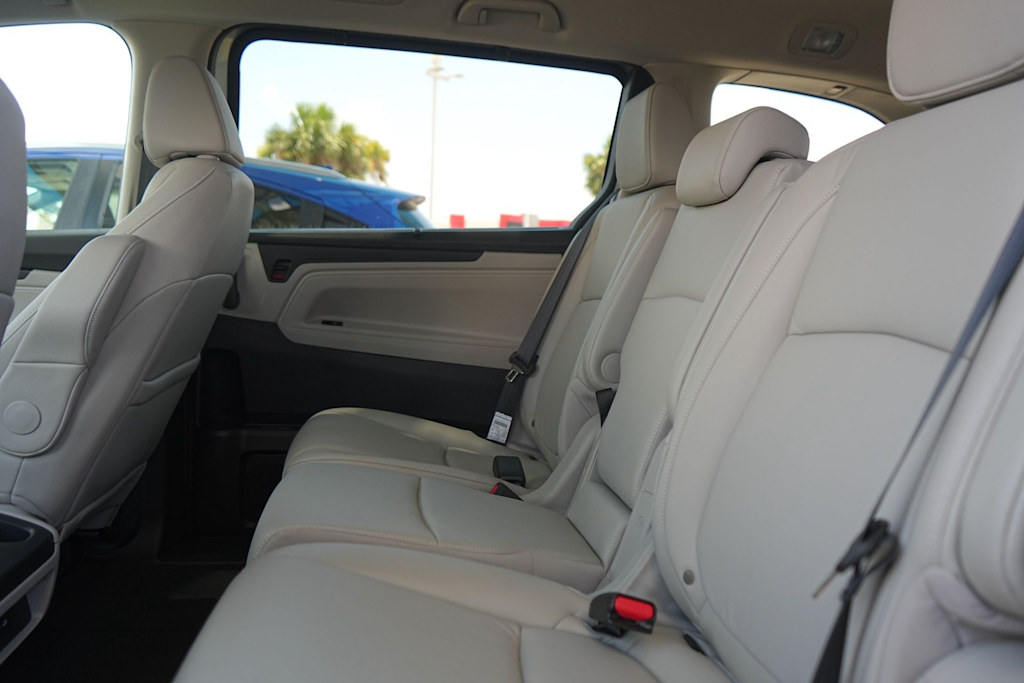 Thumbnail: 2026 Honda Odyssey - 19