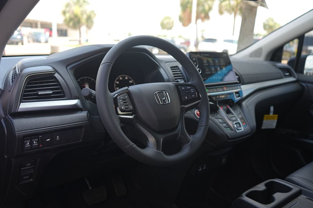Thumbnail: 2026 Honda Odyssey - 2