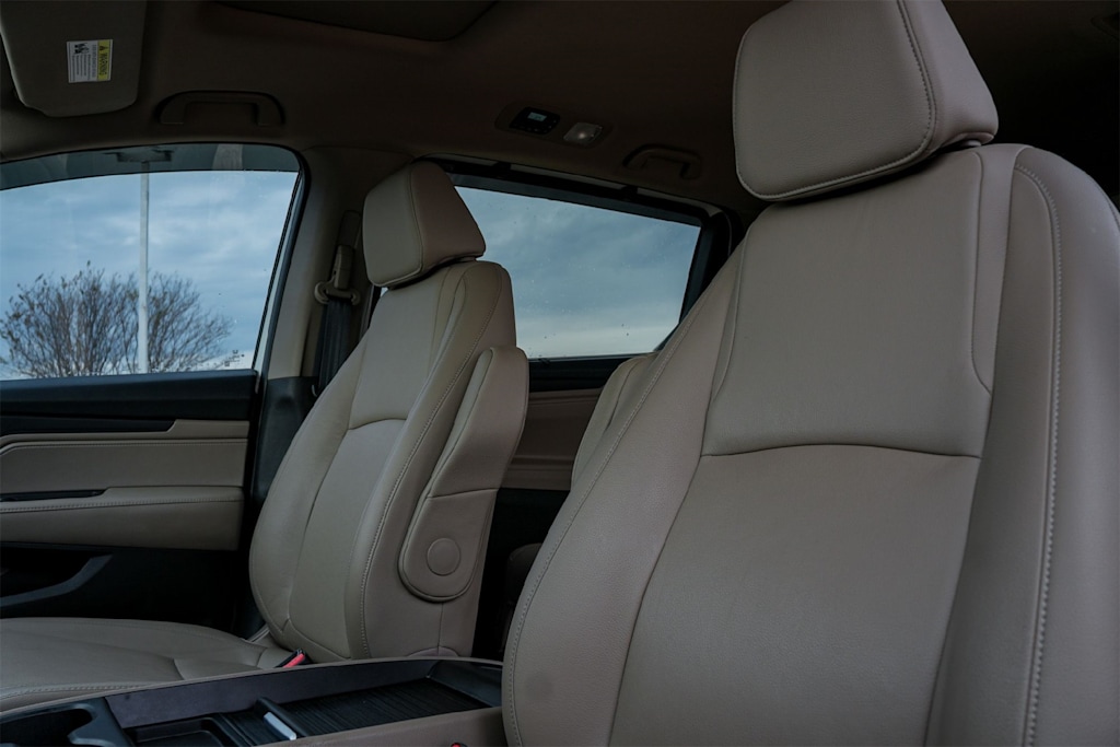 Thumbnail: 2019 Honda Odyssey - 11