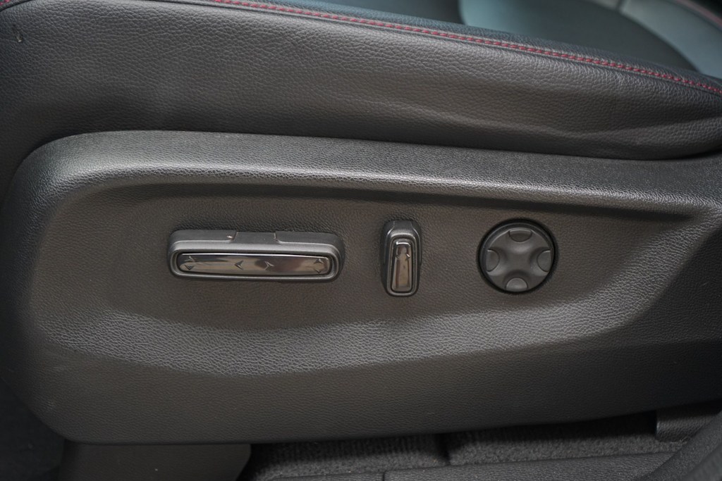 Thumbnail: 2023 Honda Odyssey - 20