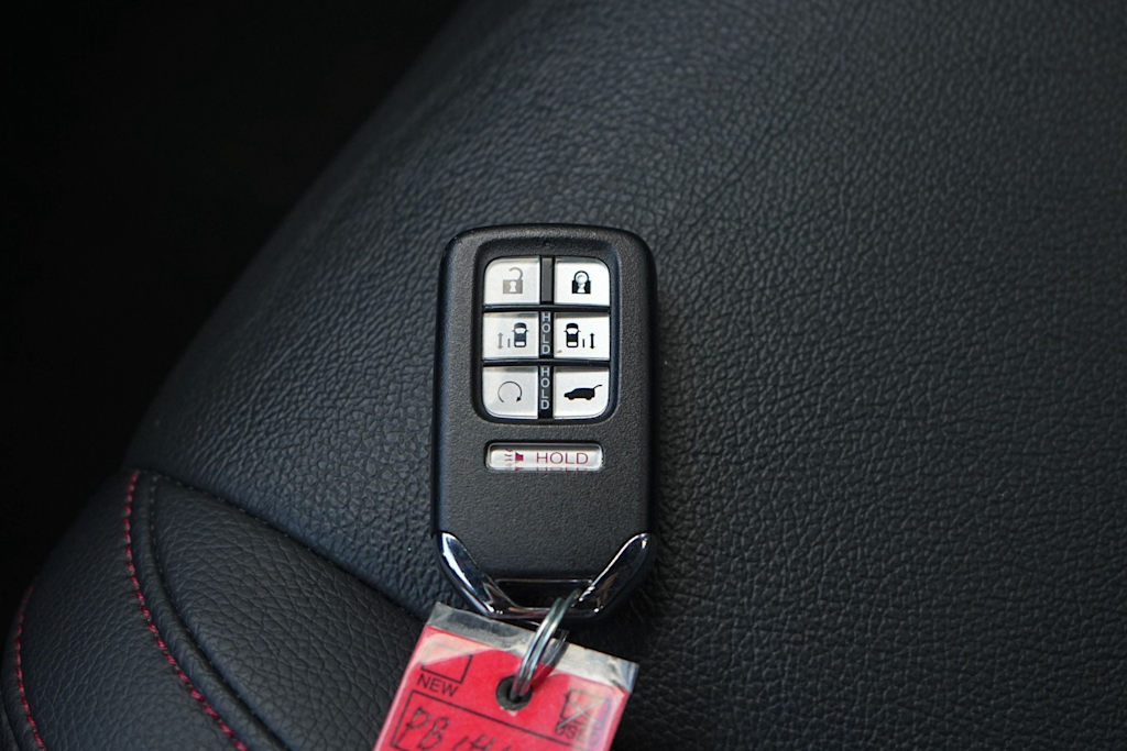 Thumbnail: 2023 Honda Odyssey - 18