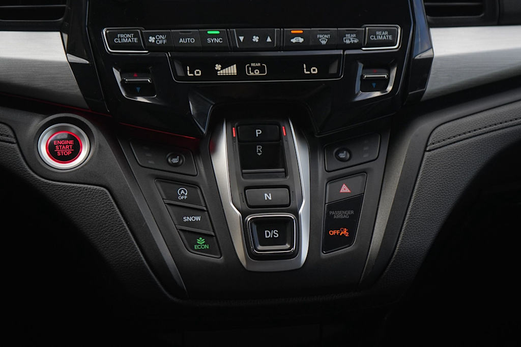 Thumbnail: 2023 Honda Odyssey - 24