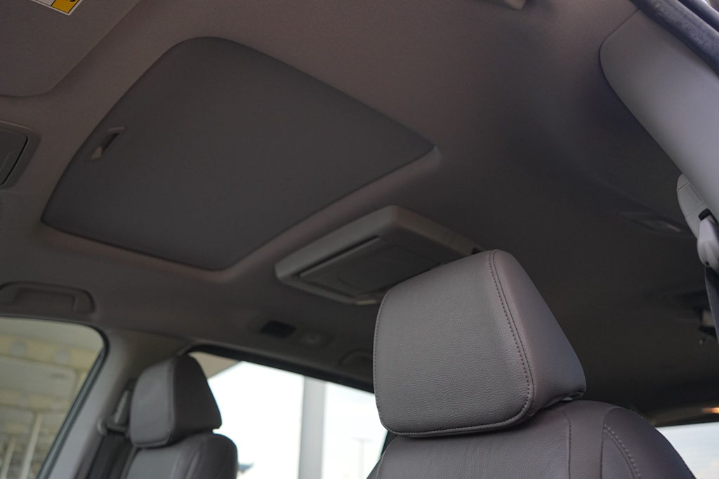Thumbnail: 2020 Honda Odyssey - 28