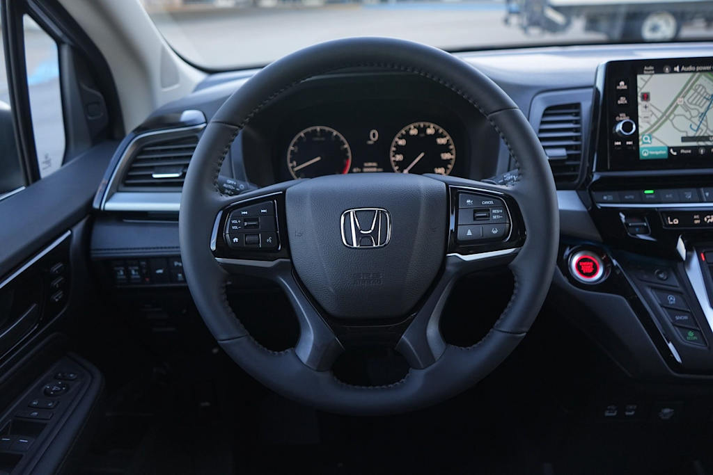 Thumbnail: 2026 Honda Odyssey - 13