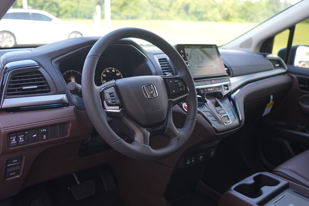 Thumbnail: 2026 Honda Odyssey - 2