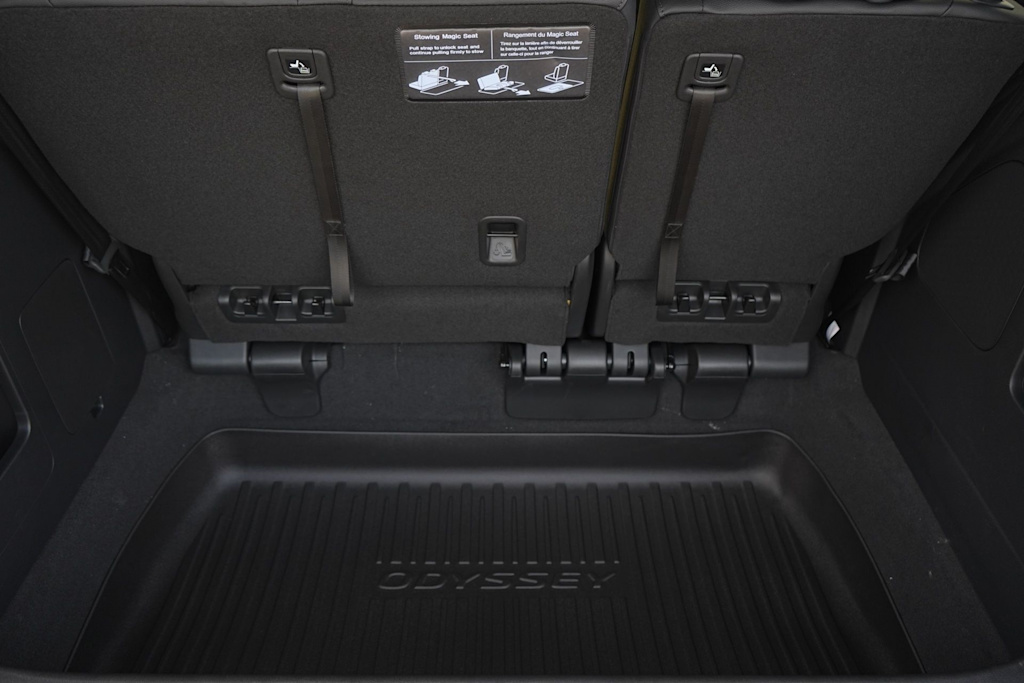 Thumbnail: 2026 Honda Odyssey - 21