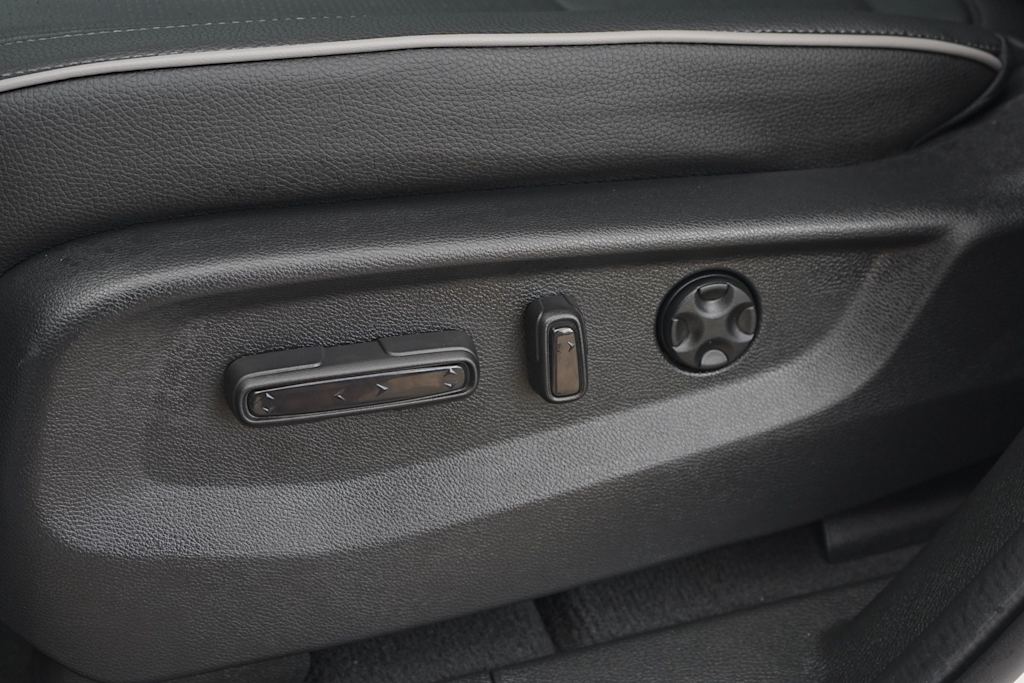 Thumbnail: 2026 Honda Odyssey - 19