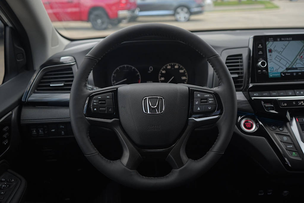 Thumbnail: 2026 Honda Odyssey - 13