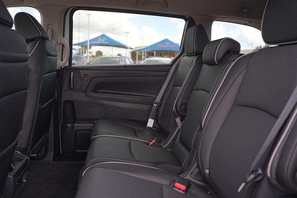Thumbnail: 2026 Honda Odyssey - 20