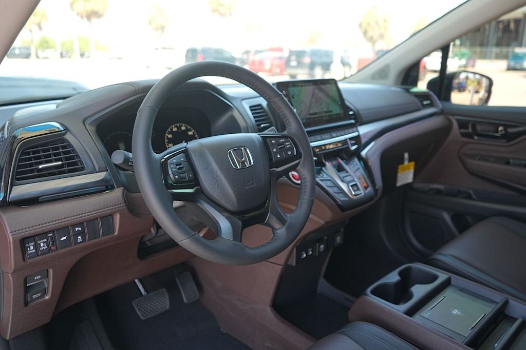 Thumbnail: 2026 Honda Odyssey - 2