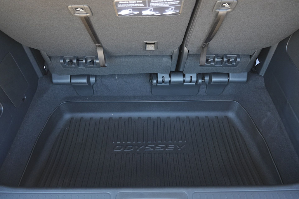 Thumbnail: 2026 Honda Odyssey - 21