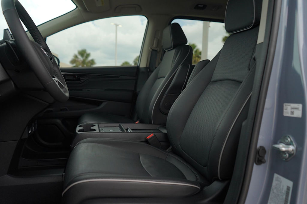 Thumbnail: 2026 Honda Odyssey - 12