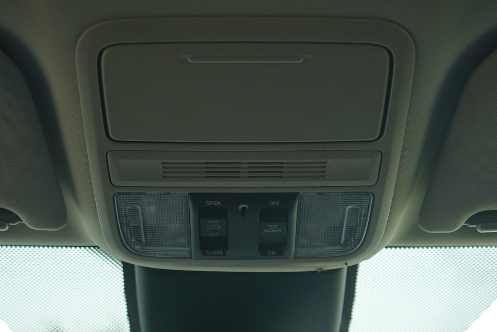 Thumbnail: 2026 Honda Odyssey - 26