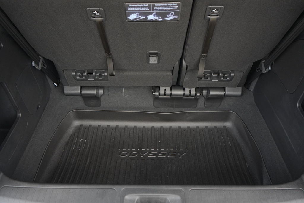 Thumbnail: 2026 Honda Odyssey - 17