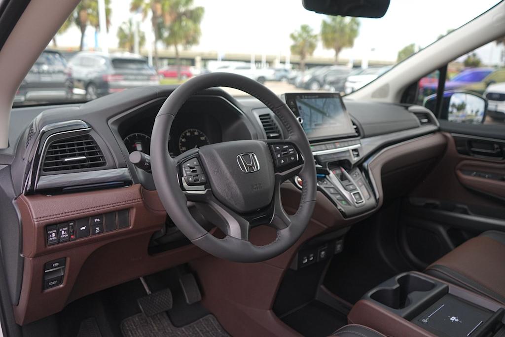 Thumbnail: 2026 Honda Odyssey - 2