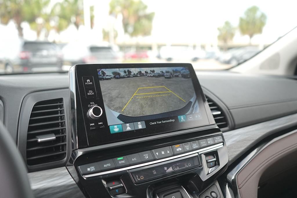 Thumbnail: 2026 Honda Odyssey - 25