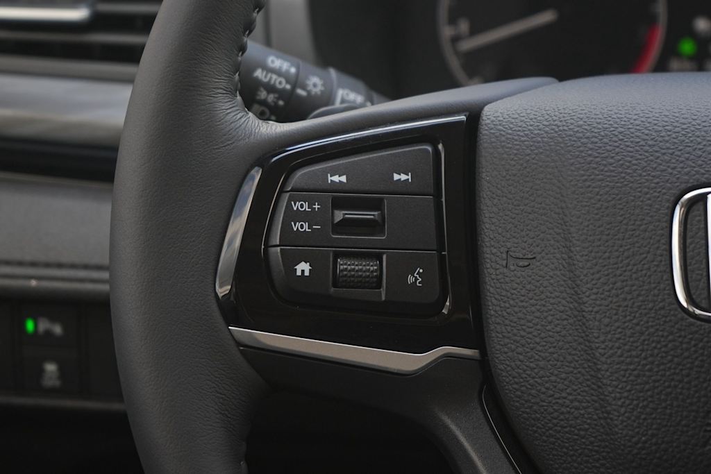Thumbnail: 2026 Honda Odyssey - 21