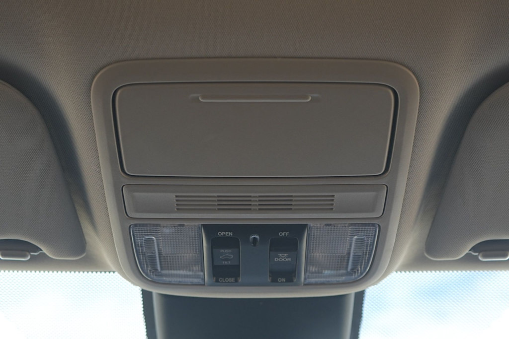 Thumbnail: 2026 Honda Odyssey - 25
