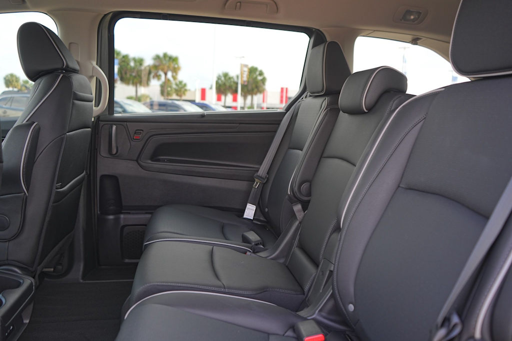 Thumbnail: 2026 Honda Odyssey - 20