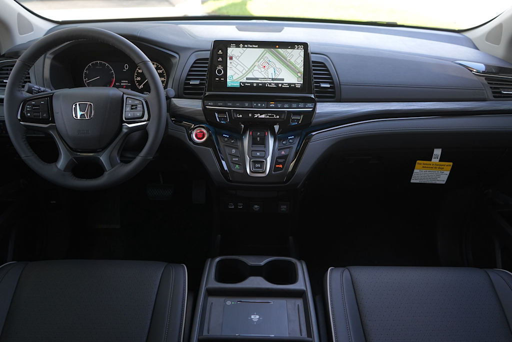 Thumbnail: 2026 Honda Odyssey - 10