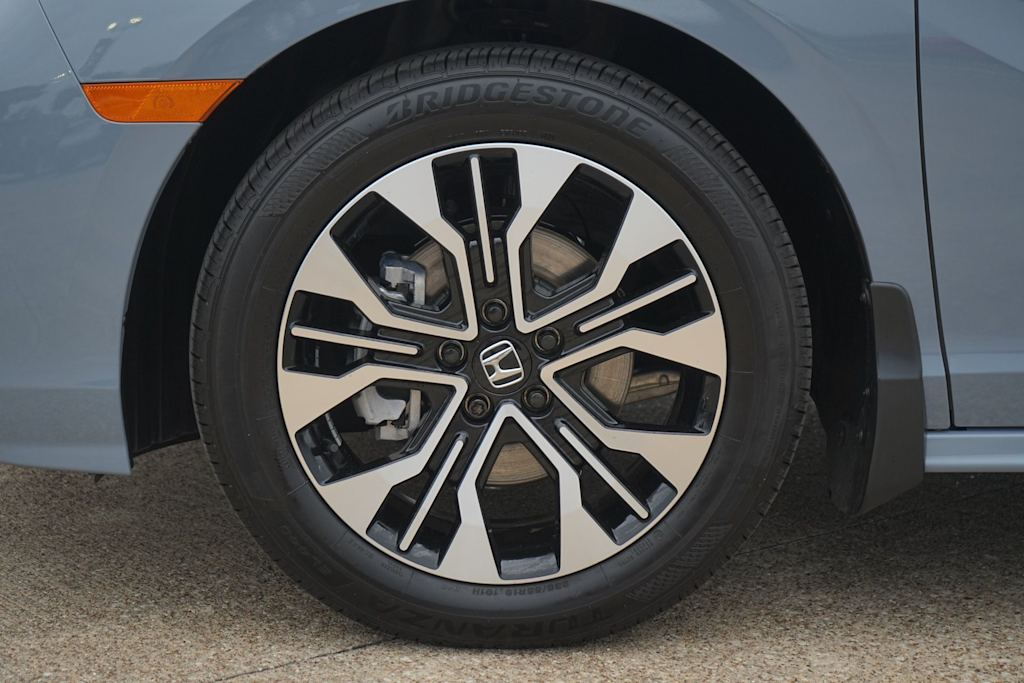 2026 Honda Odyssey Elite - Photo 8