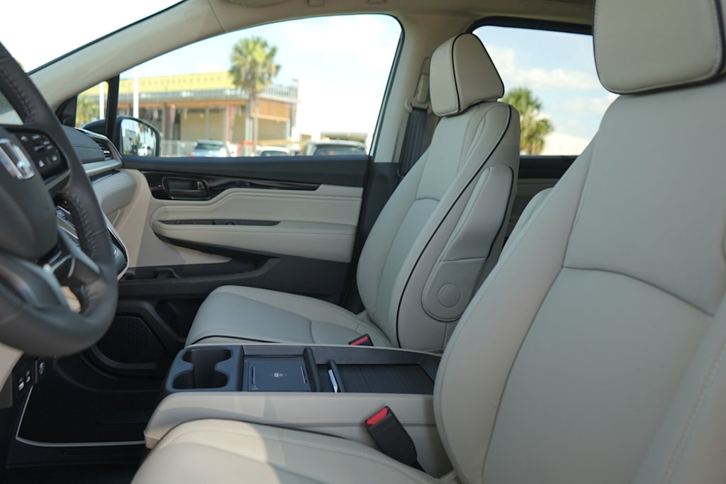 Thumbnail: 2027 Honda Odyssey - 11