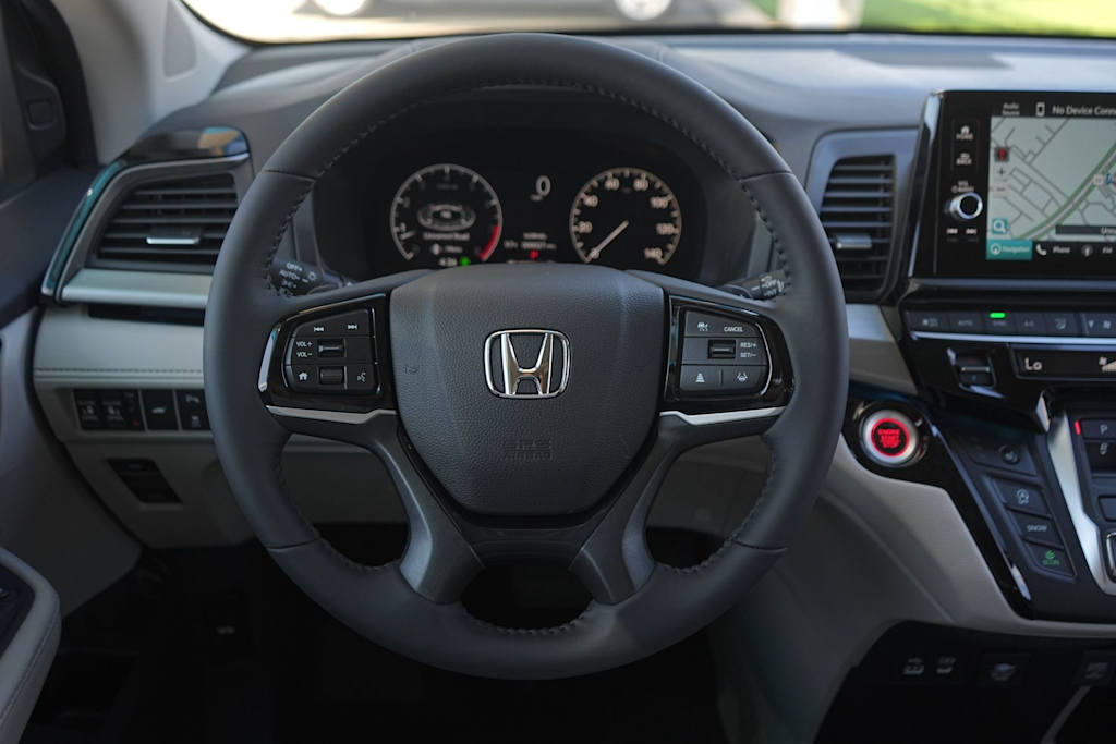 Thumbnail: 2027 Honda Odyssey - 14