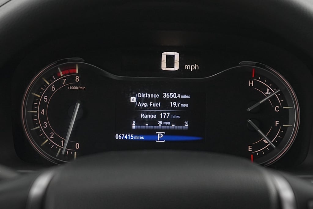 Thumbnail: 2016 Honda Pilot - 17