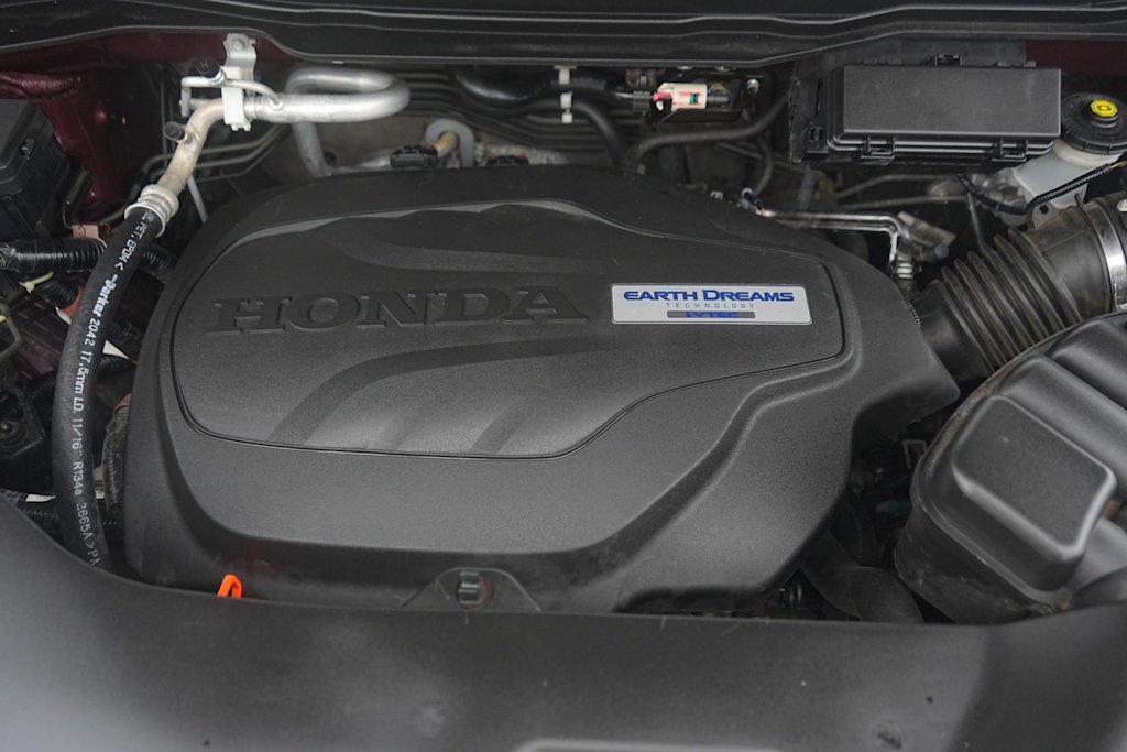 Thumbnail: 2016 Honda Pilot - 9