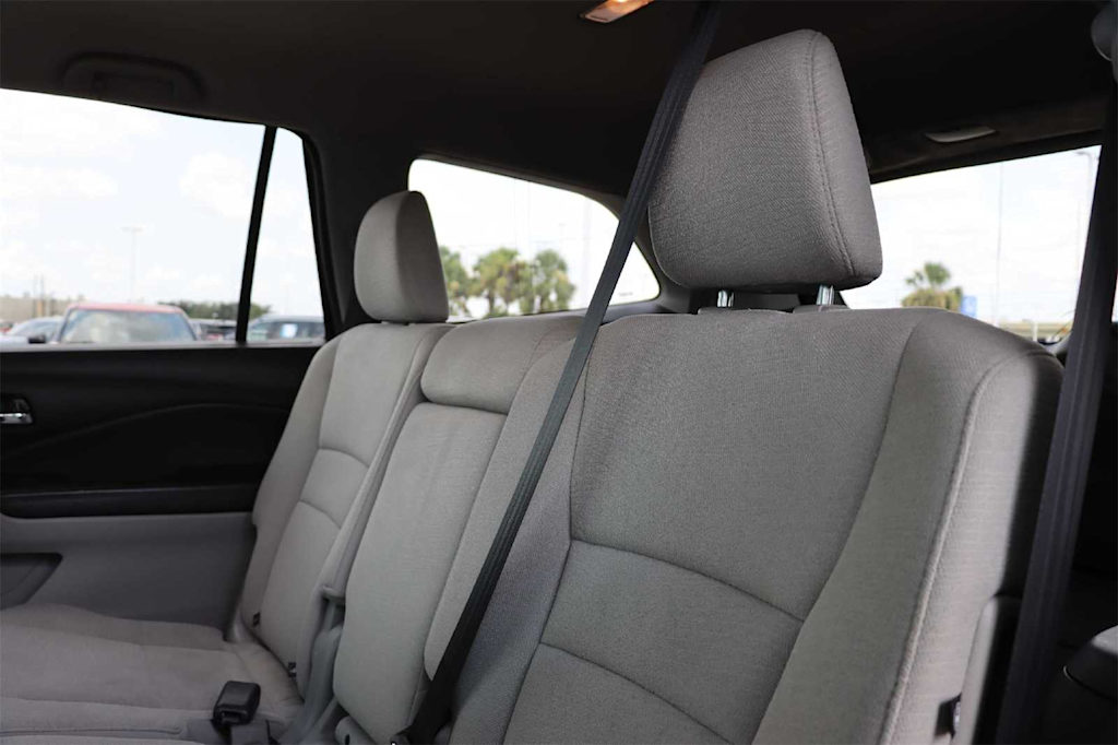 Thumbnail: 2016 Honda Pilot - 21