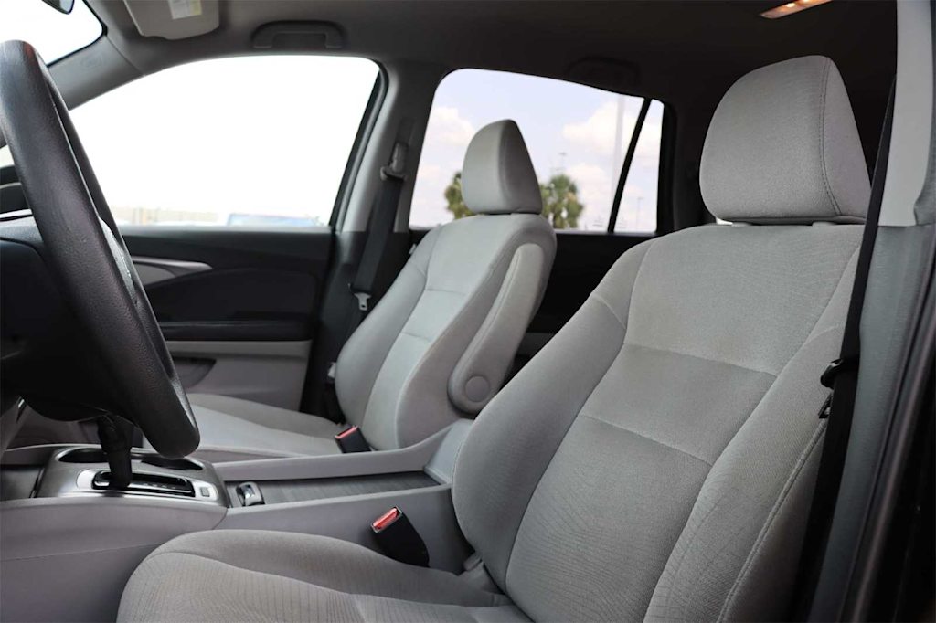 Thumbnail: 2016 Honda Pilot - 10