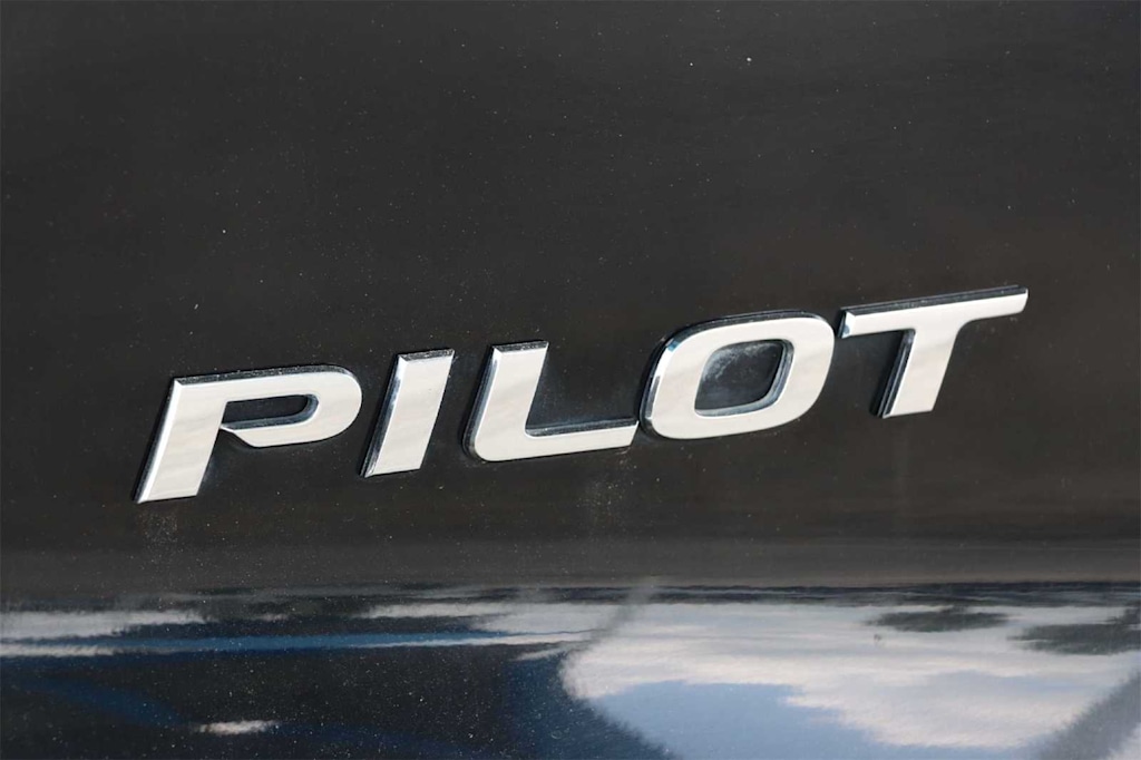 Thumbnail: 2016 Honda Pilot - 7