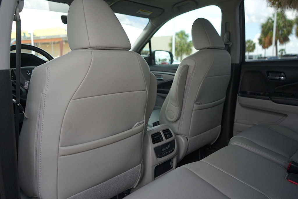Thumbnail: 2019 Honda Pilot - 13
