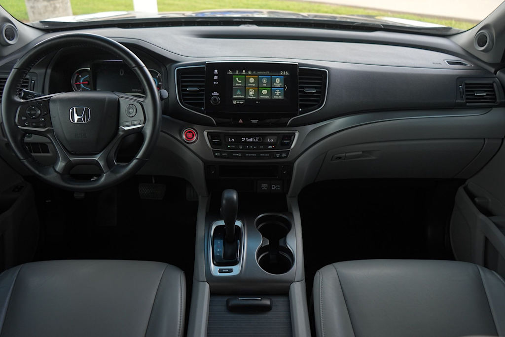 Thumbnail: 2019 Honda Pilot - 10