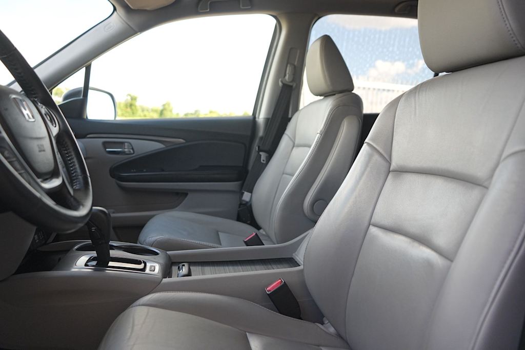Thumbnail: 2016 Honda Pilot - 11