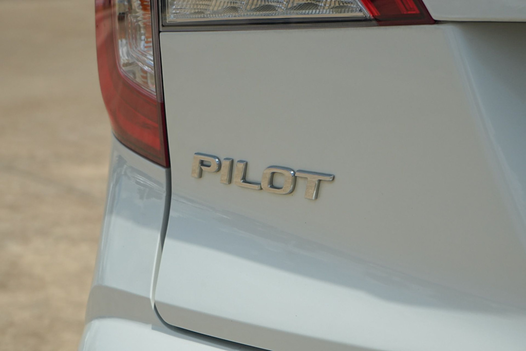 Thumbnail: 2019 Honda Pilot - 7
