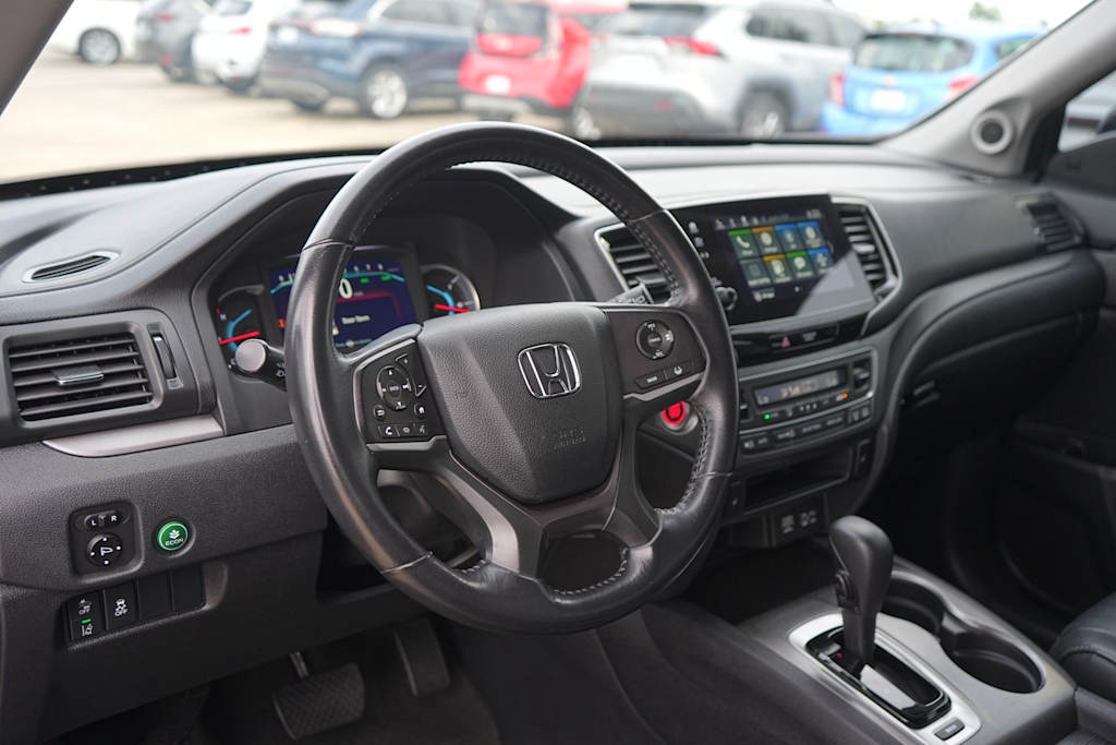 Thumbnail: 2019 Honda Pilot - 2