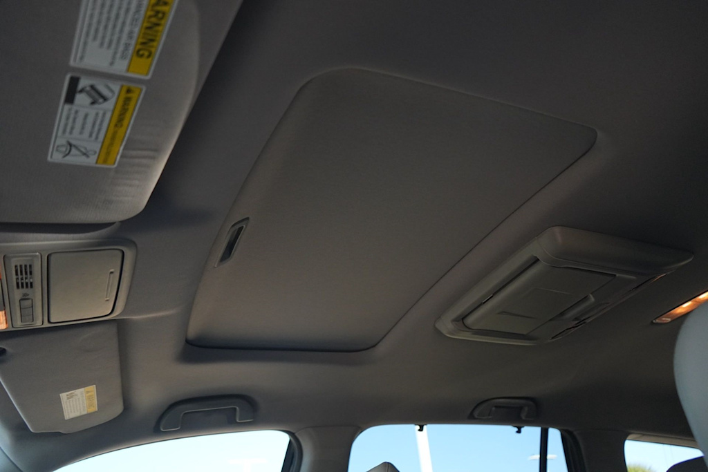 Thumbnail: 2018 Honda Pilot - 28