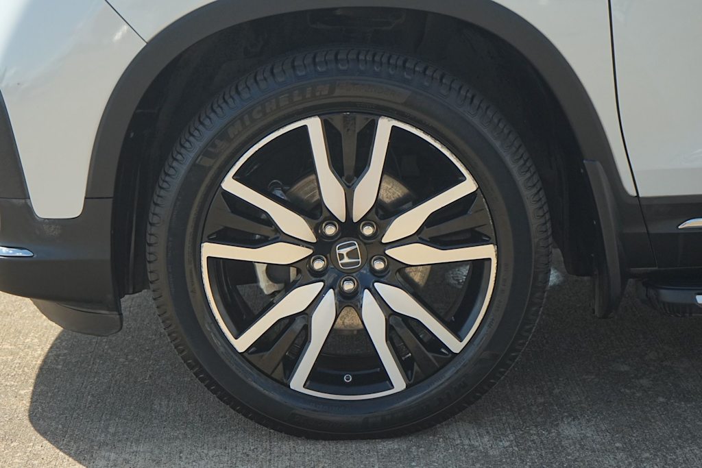 Thumbnail: 2020 Honda Pilot - 8