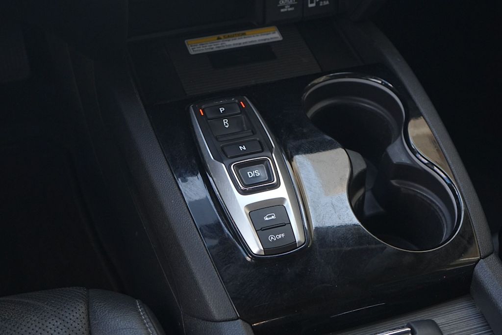Thumbnail: 2020 Honda Pilot - 16