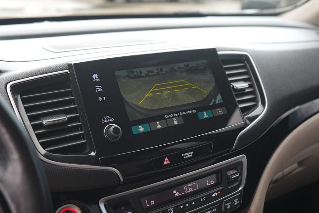 Thumbnail: 2019 Honda Pilot - 25