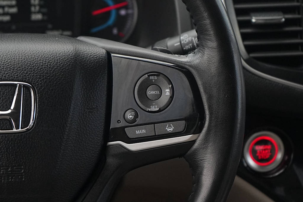 Thumbnail: 2019 Honda Pilot - 24