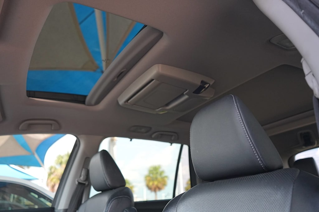 Thumbnail: 2019 Honda Pilot - 27