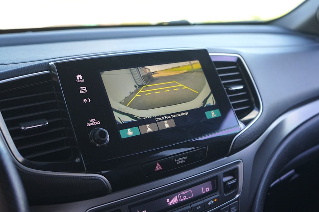 Thumbnail: 2020 Honda Passport - 25