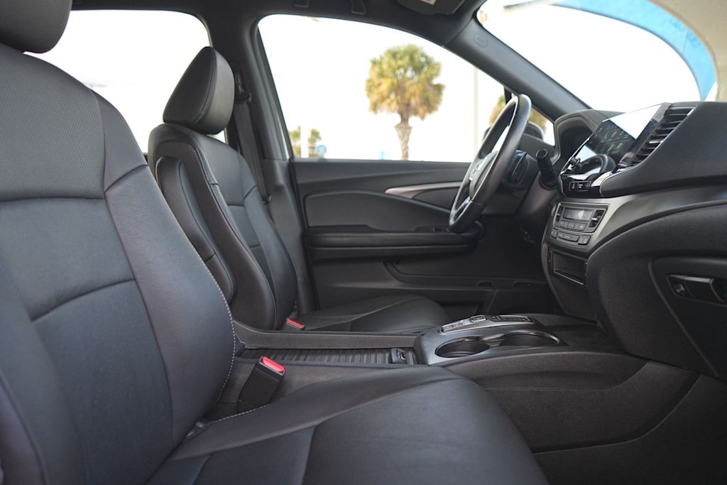 Thumbnail: 2023 Honda Passport - 12