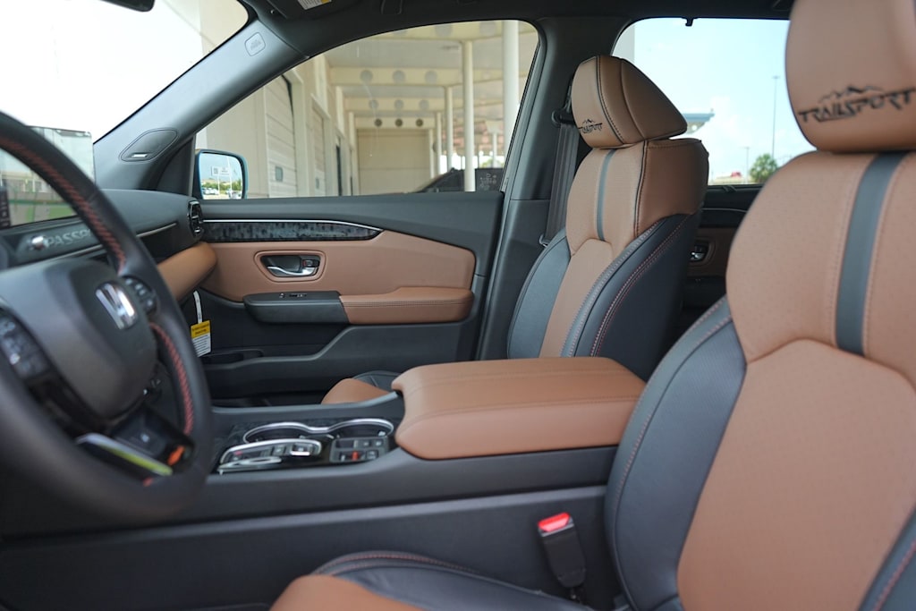 Thumbnail: 2026 Honda Passport - 11