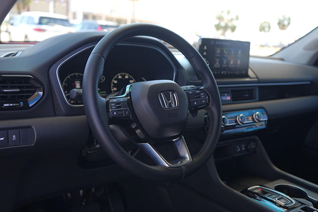 Thumbnail: 2025 Honda Pilot - 2