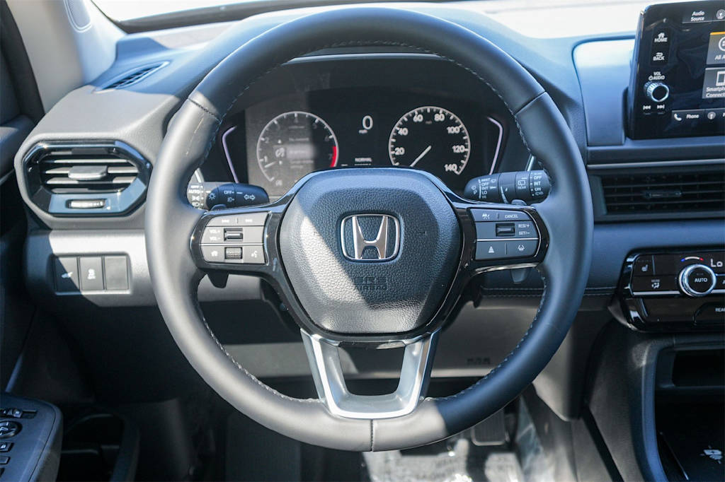 Thumbnail: 2025 Honda Pilot - 14