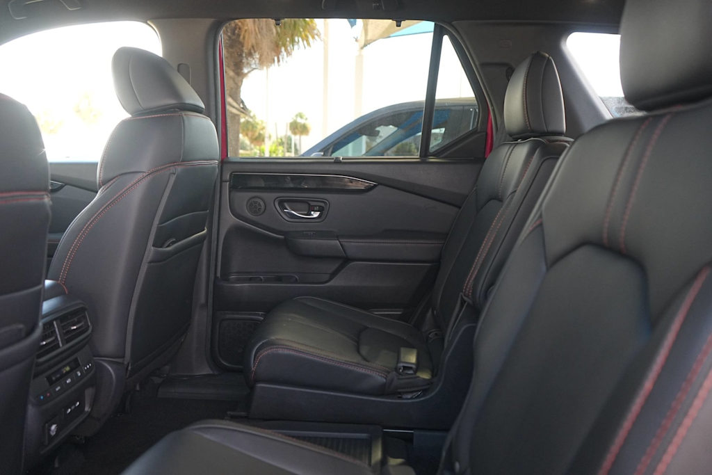 Thumbnail: 2025 Honda Pilot - 22