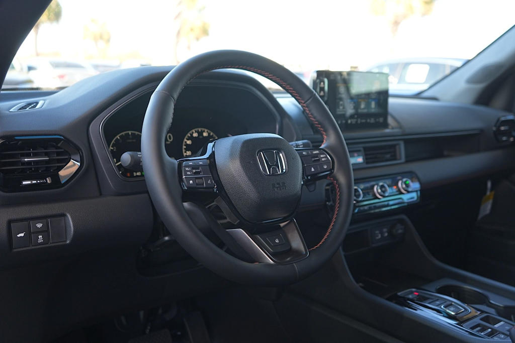 Thumbnail: 2025 Honda Pilot - 2